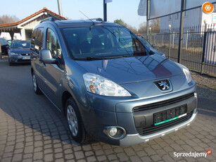 Peugeot Partner Peugeot Partner 2011 1.6 diesel 112km klima 2 komplety kół…