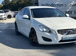 Raty 1.6 benz Tylko 118tys km Navi Xenon Serwis Salon PL Gwarancja