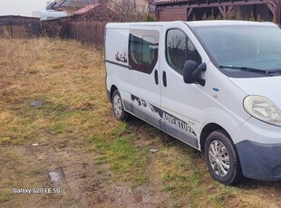 Renault trafic long