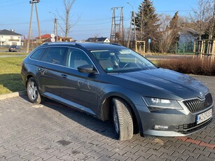 Skoda Superb III Ambition + dodatkowe Pakiety, Pierwszy właściciel