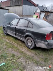 Sprzedam lub zamienię na motorynkę VW Passat B5