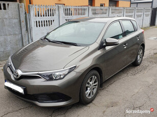 TOYOTA AURIS ACTIVE CITY 1.33 benzyna 2017