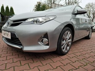 Toyota Auris II 1.8 Benzyna / Hybryda. Oryginalny Przebieg. Zadbany. Serwisowany.