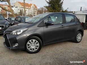 Toyota Yaris III 1,3 benzyna