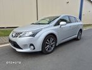 Używany Toyota Avensis 2013