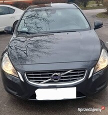 Volvo v60 2.0 d3