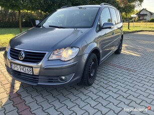 VW Touran 2.0 TDI 140 KM