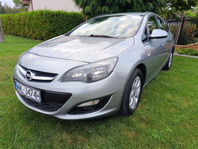 Opel Astra 1.7cdti 2014r kombi SUPER STAN