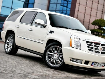 Cadillac Escalade _6.2 409KM_Platinum_Europa_7 Osób_