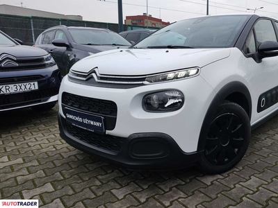 Citroen C3 1.2 benzyna 82 KM 2019r. (Kraków, Nowy Targ)