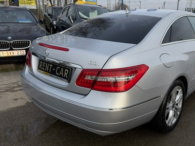 Mercedes E 220