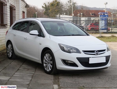 Opel Astra 1.4 138 KM 2013r. (Piaseczno)