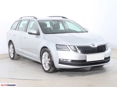 Skoda Octavia 2.0 147 KM 2019r. (Piaseczno)