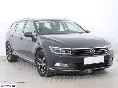 Volkswagen Passat 1.8 177 KM 2016r. (Piaseczno)