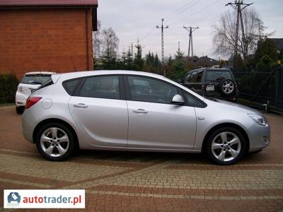 Opel Astra 1.7 2010r. (Grodzisk Mazowiecki)