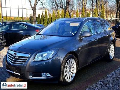 Opel Insignia 2.0 220 KM 2010r. (Radom)