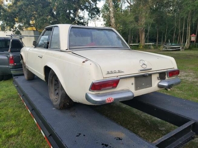 1966 Mercedes Benz SL 230 Pagoda