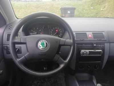 Ładna Skoda Fabia z gazem