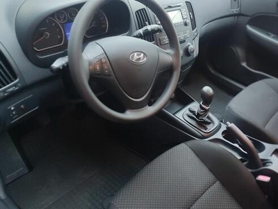 Hyundai i30 1.4 2010/11 salon 34000 km