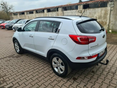 Kia Sportage 1.6 benzyna / Led / Kamera cofania / Klimatronik/ Grzane fotele / Alu