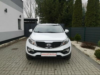 Kia Sportage 2.0CRDI 136KM Klimatronic Kamera Parktronic Nawi Tempomat Serwis Ledy