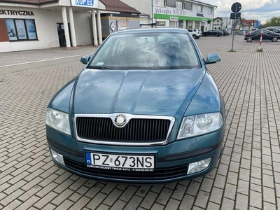 Škoda Octavia 1.6 Mpi - 2004 r - Klimatyzacja