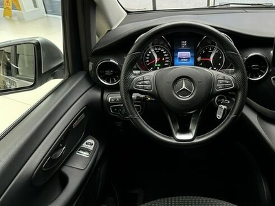 Mercedes V 220 V220d 4-MATIC, LED, Kamera360, 7os, Salon PL, 1wł, FV-23%, DOSTAWA