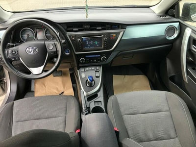 Toyota Auris 1.8 Hybryda, Klimatronic, Stan bdb