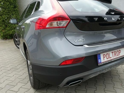 Volvo V40 2,0D Navi Alu Ledy Kam.Cof rej.2016 CrossCountry VIP Gwarancja