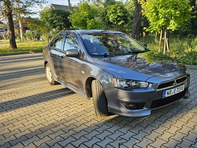 Mitsubishi Lancer