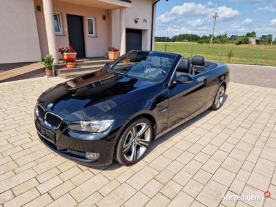 BMW 320i Cabrio E93