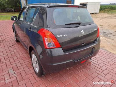 Suzuki Swift 1,3 b 2009r klima