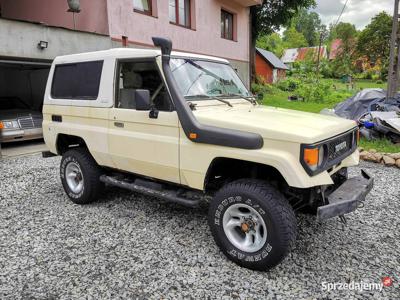 Toyota Land Cruiser LJ73 2.4td