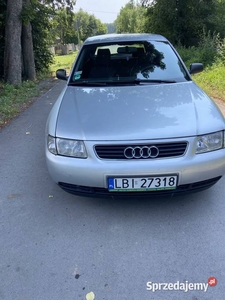 Audi a3 1.6 2000r 5 drzwi