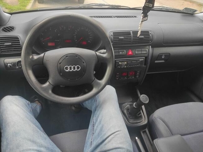 Audi A3 1.6 Benzyna