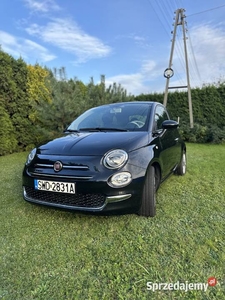 Ekonomiczny Fiat 500 1.0 Hybrid Dolcevita 2021 r