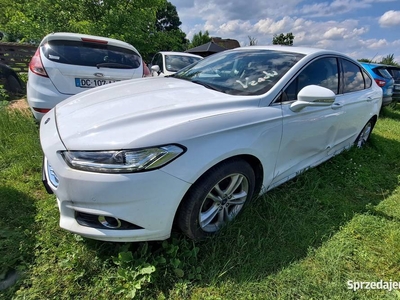 FORD MONDEO LIFT