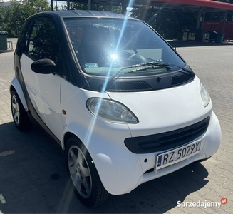 Smart FORTWO 0.8cdi, 2001r.