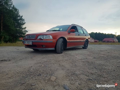 Volvo V40 1.9 T4 200 KM LPG