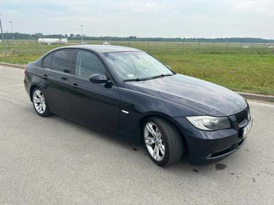 BMW E90 330i sedan