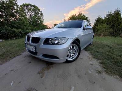 BMW seria E90 2005