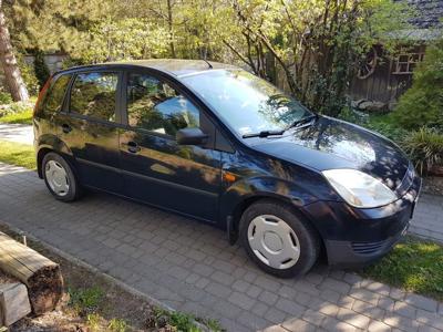 ford fiesta benzyna