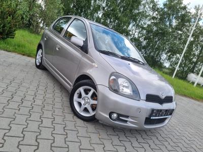 Używane Toyota Yaris - 11 900 PLN, 170 000 km, 2002