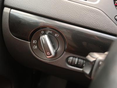Volkswagen Jetta 2013 1.4 TSI 92144km ABS klimatyzacja manualna