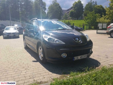 Peugeot 207 1.4 benzyna 95 KM 2009r. (wadowice)