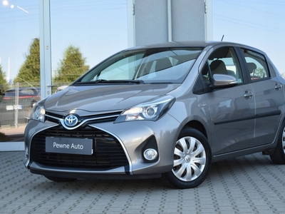 Toyota Yaris III Hatchback 5d Facelifting Hybrid 100KM 2015