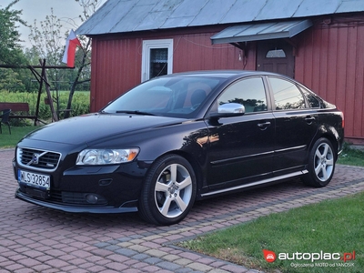 Volvo S40