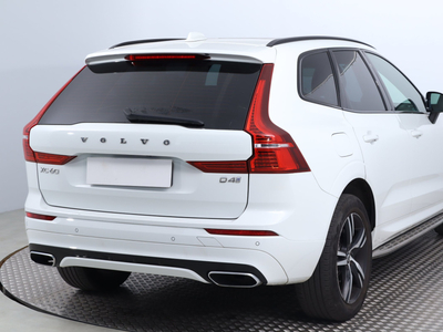 Volvo XC60 2019 D4 81659km SUV