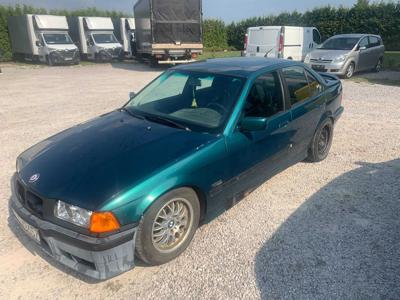 BMW E36 Sedan 1.6