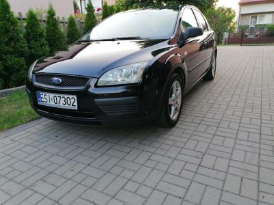 Ford Focus MK2 1,6 sedan benzyna 2006